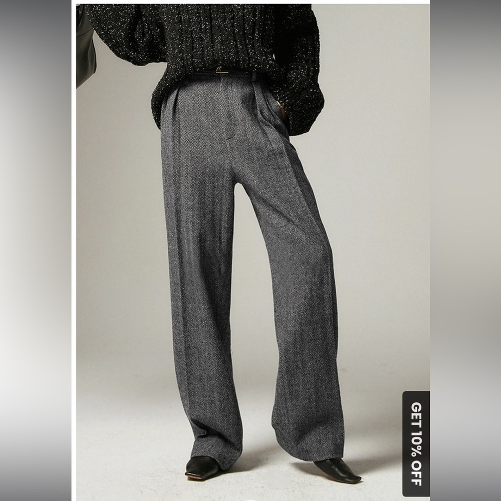 NWT Herringbone Pockets Wide Leg Dress Pants